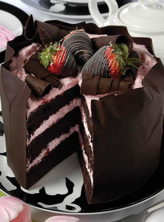 Strawberry-Chocolate-Mousse-Cake.jpg