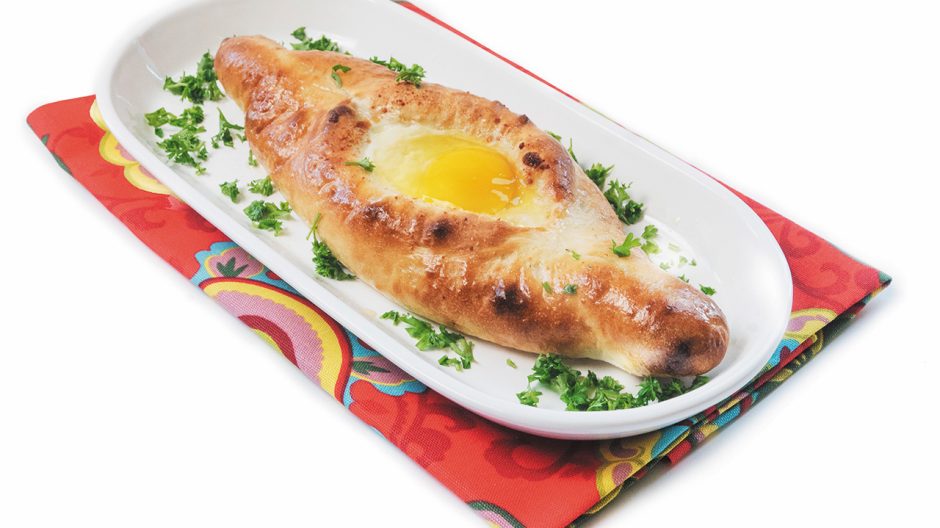 Khachapuri Adjaruli